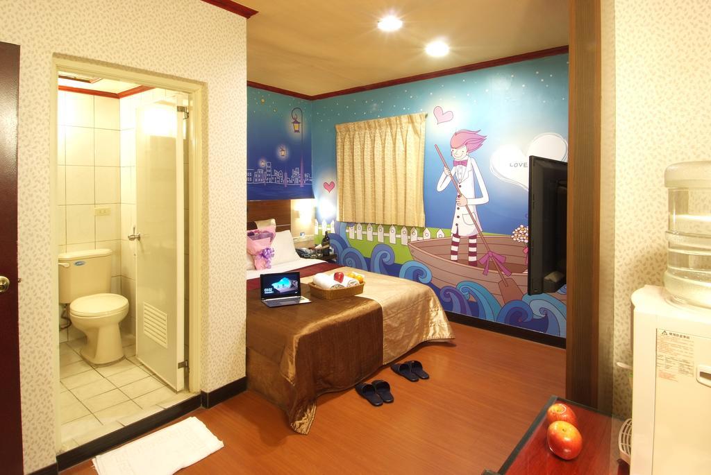 Golden Swallow Hotel Hsichu-stad Kamer foto